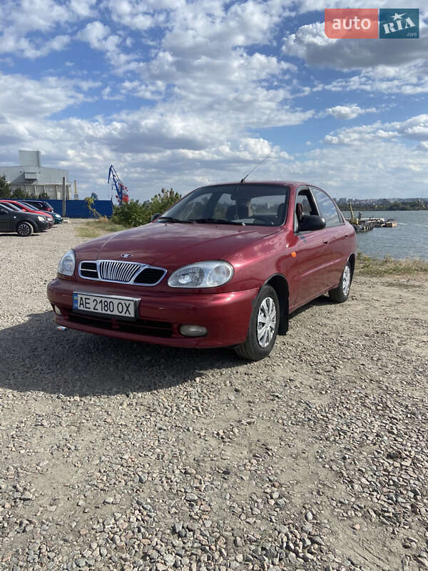 Седан Daewoo Sens 2005 в Днепре