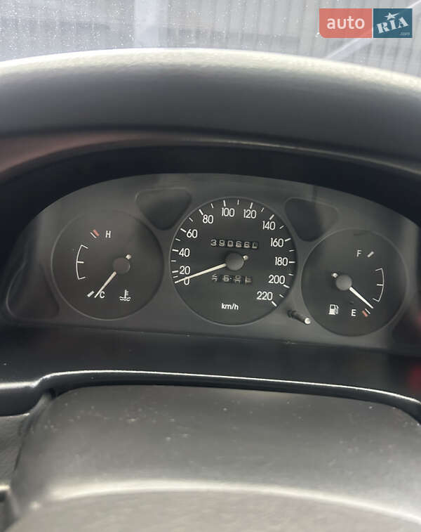 Седан Daewoo Sens 2004 в Броварах