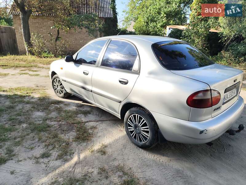 Седан Daewoo Sens 2006 в Ирпене