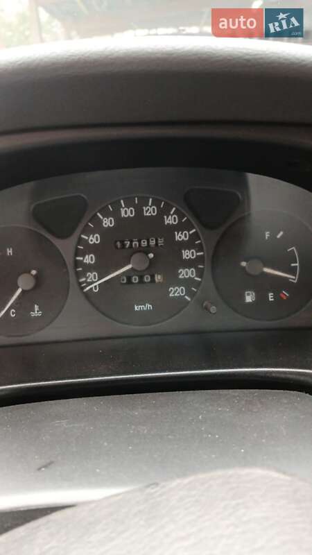 Седан Daewoo Sens 2003 в Берегово