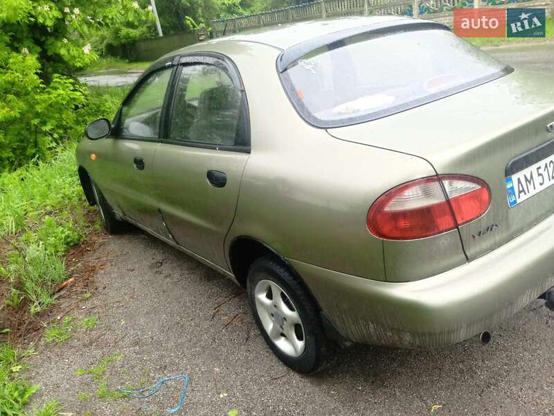 Седан Daewoo Sens 2006 в Малині