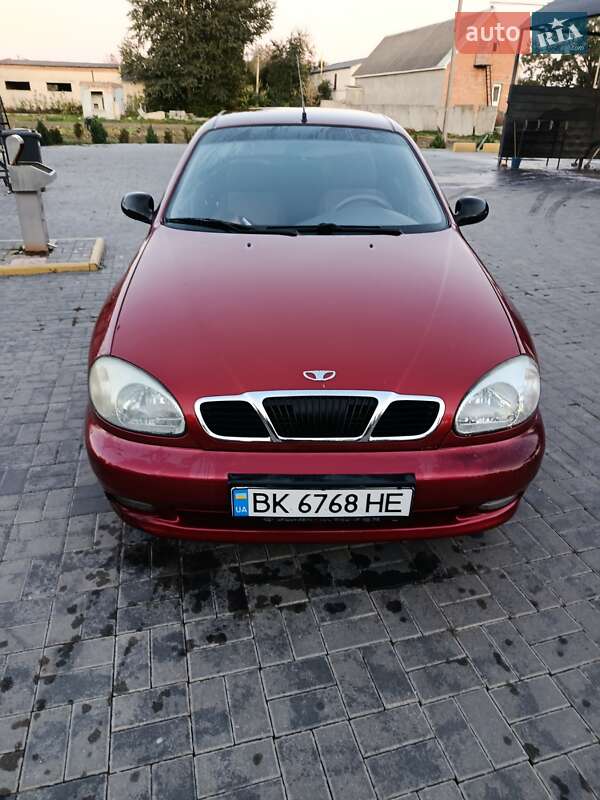 Седан Daewoo Sens 2006 в Корце
