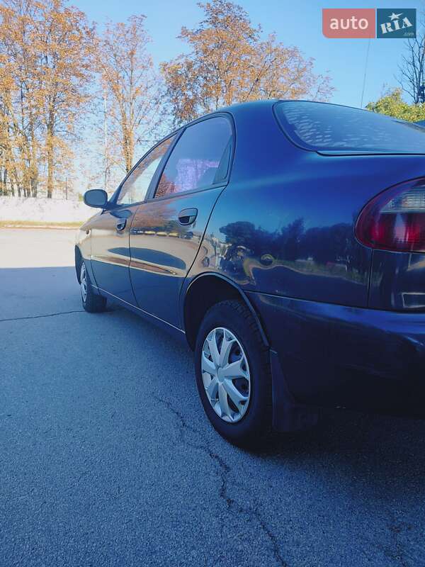 Седан Daewoo Sens 2004 в 