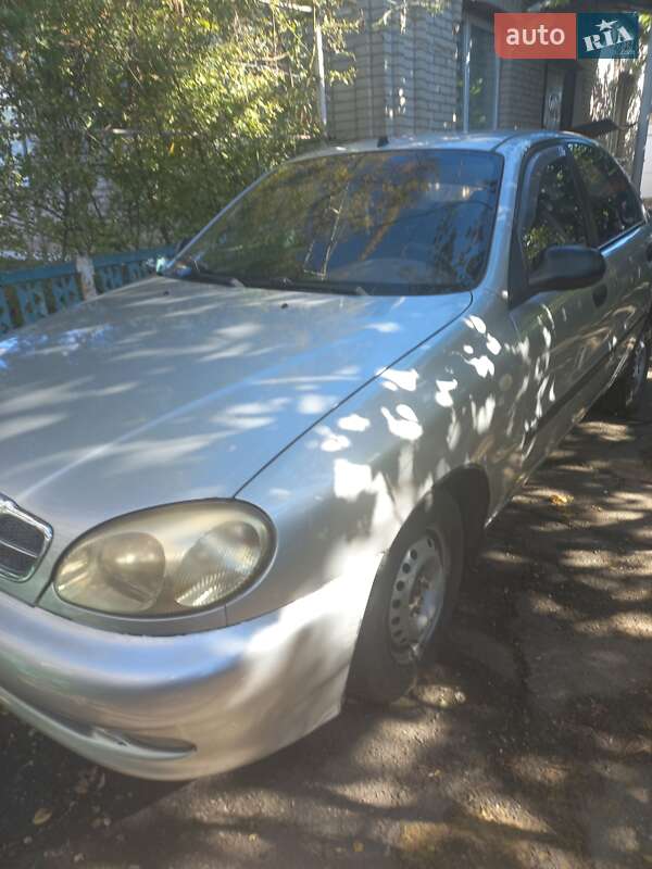 Седан Daewoo Sens 2005 в Подільську