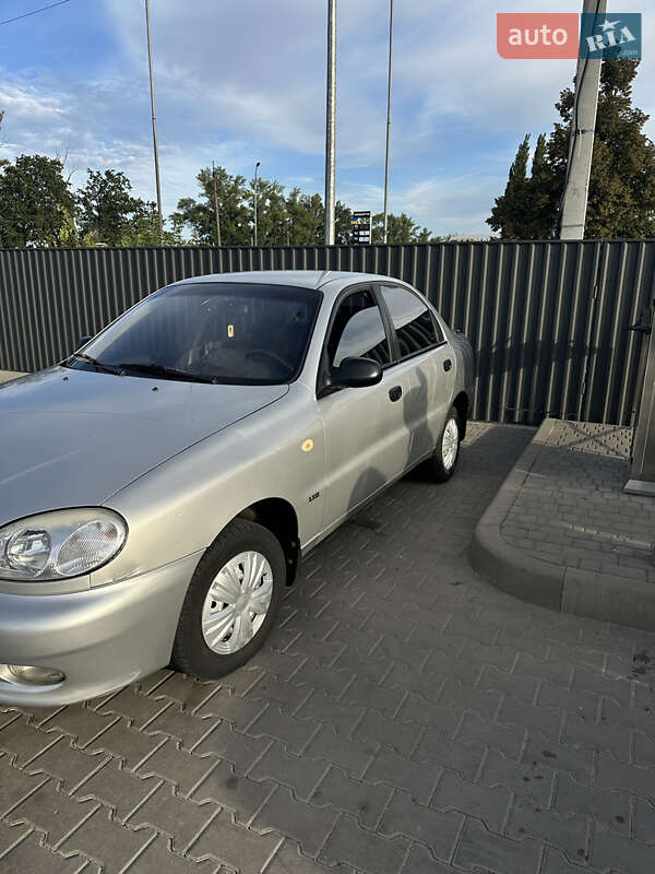Седан Daewoo Sens 2002 в Кагарлыке