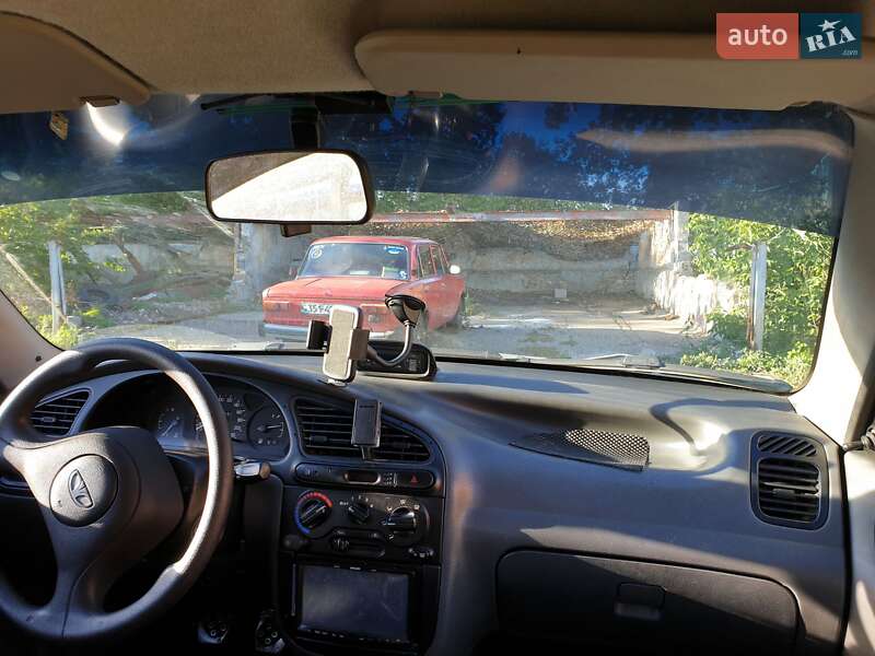 Седан Daewoo Sens 2005 в Поляні