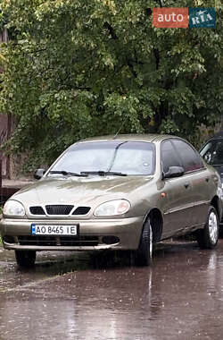 Седан Daewoo Sens 2005 в Рахові