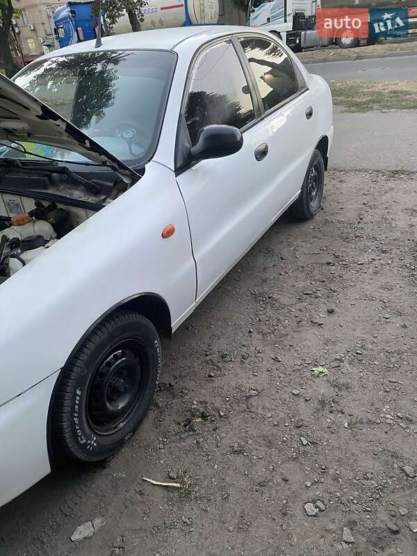 Седан Daewoo Sens 2006 в Днепре