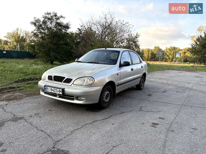 Седан Daewoo Sens 2004 в Кременчуці