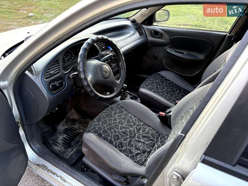 Седан Daewoo Sens 2004 в Кременчуці