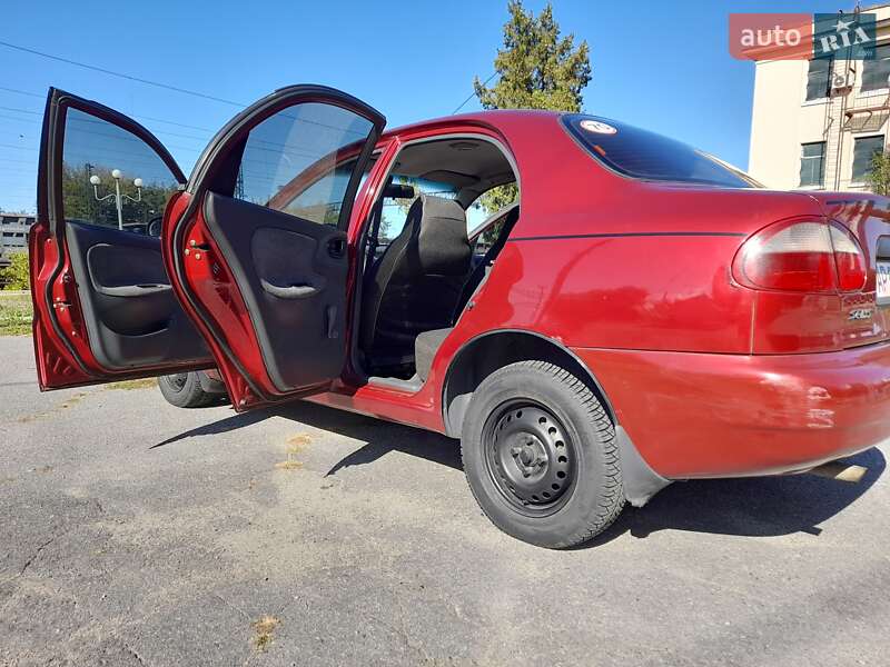 Седан Daewoo Sens 2005 в Запорожье
