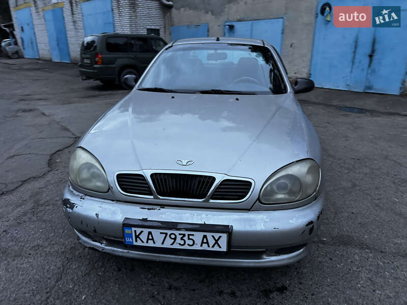 Седан Daewoo Sens 2004 в Киеве