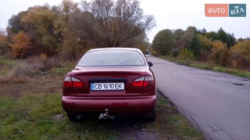 Седан Daewoo Sens 2004 в Срібному
