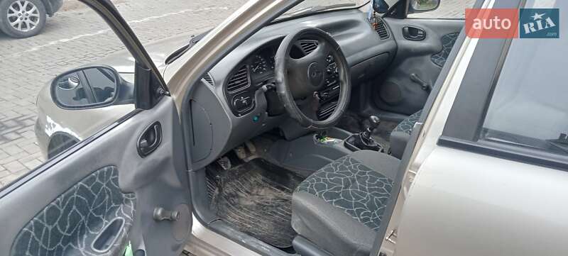 Седан Daewoo Sens 2004 в Ивано-Франковске