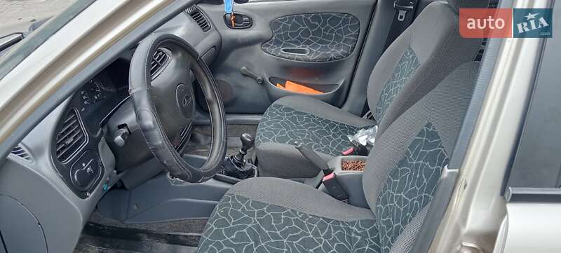 Седан Daewoo Sens 2004 в Ивано-Франковске