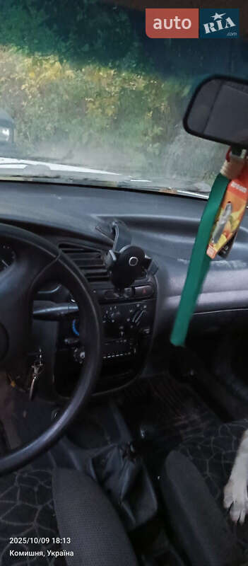 Седан Daewoo Sens 2003 в Миргороді