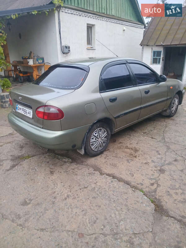 Седан Daewoo Sens 2003 в Житомире