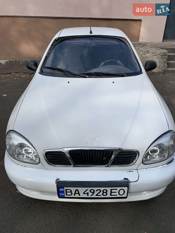Седан Daewoo Sens 2005 в Новоукраинке