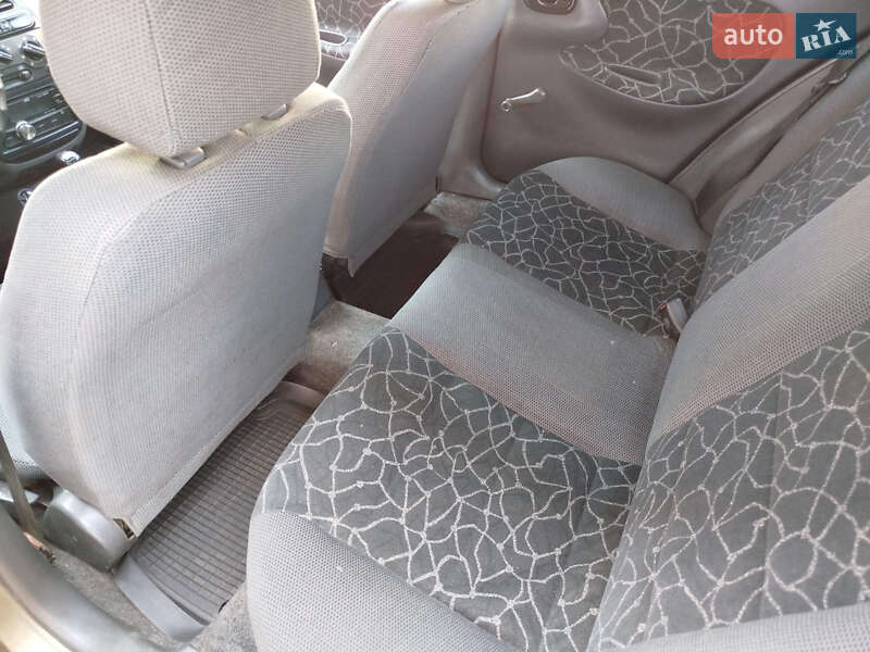 Седан Daewoo Sens 2003 в Харкові