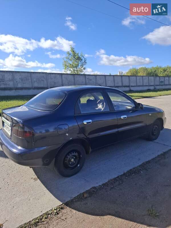 Седан Daewoo Sens 2007 в Коростене