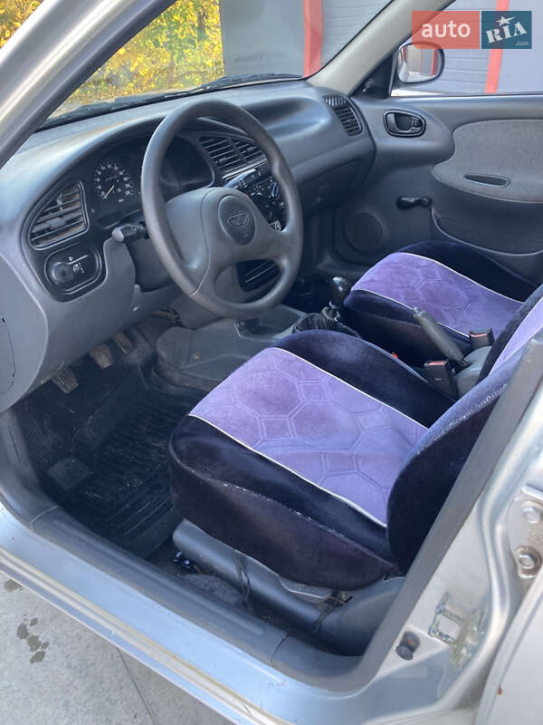 Седан Daewoo Sens 2006 в Барышевке