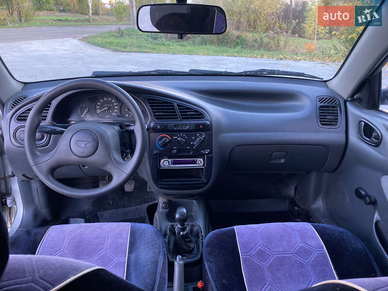 Седан Daewoo Sens 2006 в Барышевке