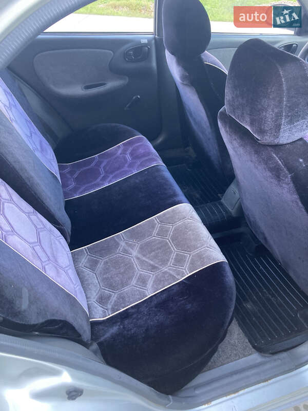 Седан Daewoo Sens 2006 в Барышевке