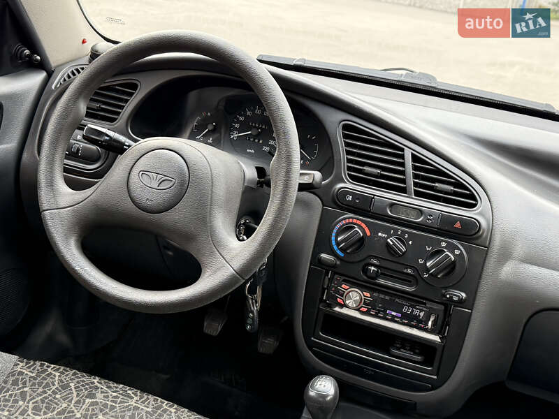 Седан Daewoo Sens 2006 в Дніпрі