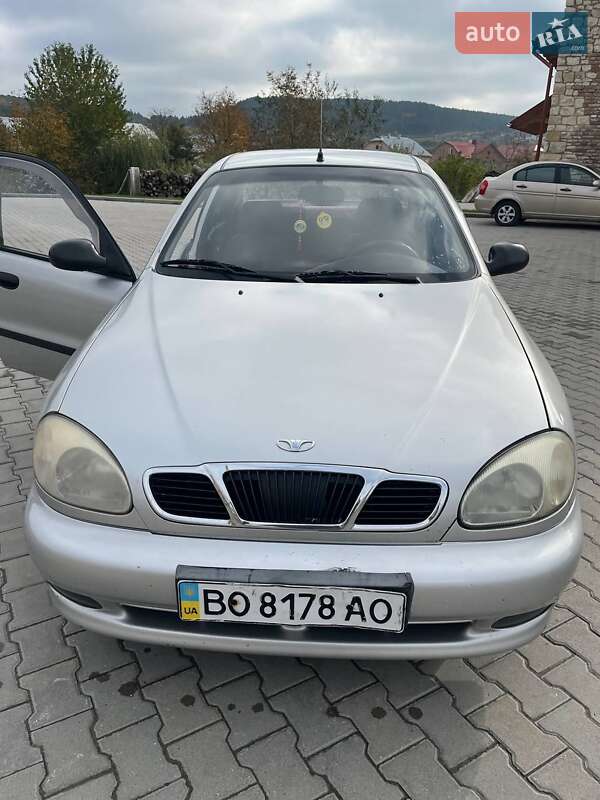 Седан Daewoo Sens 2004 в Бережанах