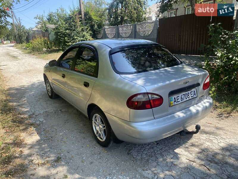 Седан Daewoo Sens 2006 в Дніпрі