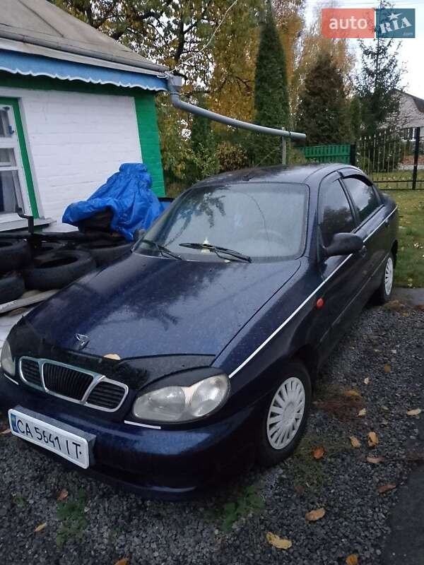 Седан Daewoo Sens 2004 в Умани