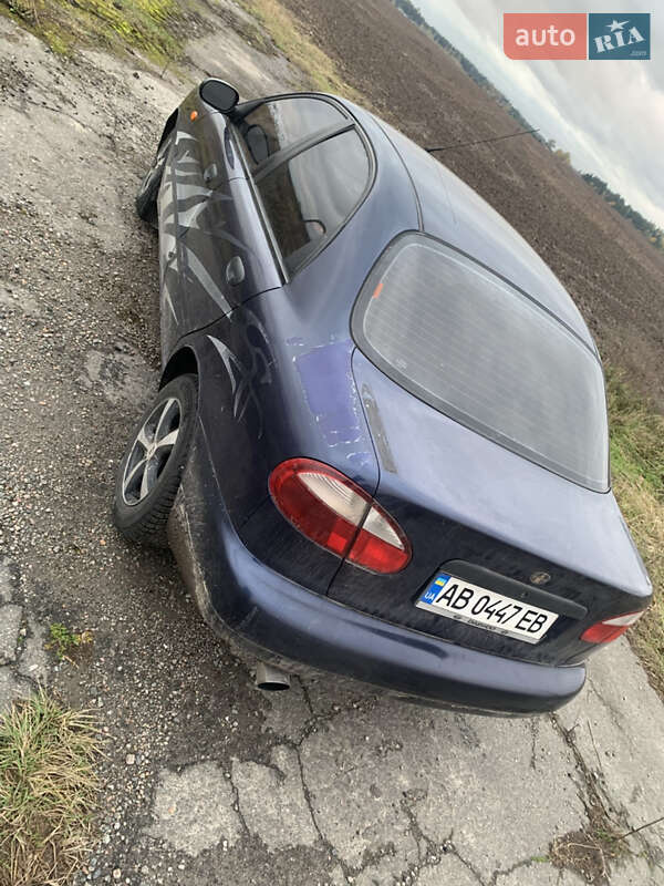 Седан Daewoo Sens 2005 в Макарові