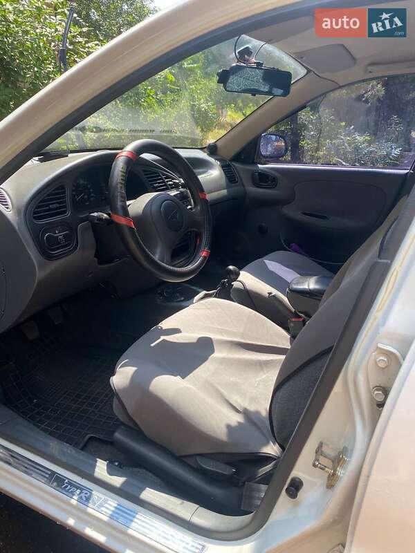 Седан Daewoo Sens 2005 в Кривому Розі