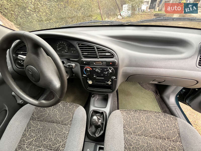 Седан Daewoo Sens 2004 в Миколаєві
