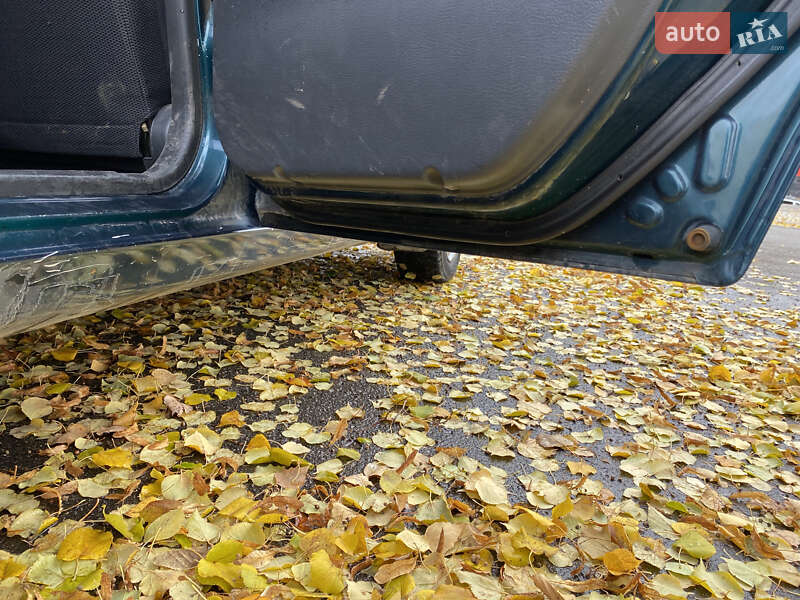 Седан Daewoo Sens 2004 в Тернополі