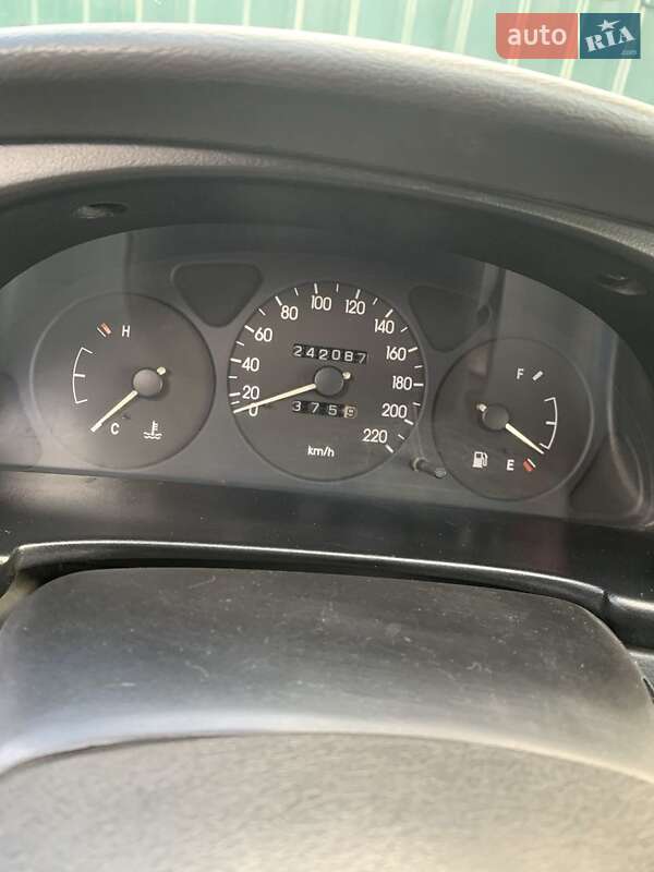 Седан Daewoo Sens 2008 в Павлограді