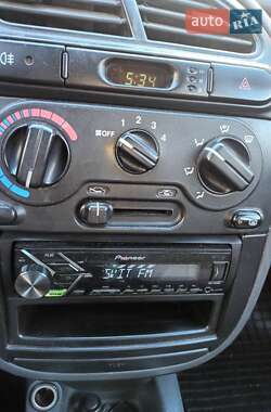 Седан Daewoo Sens 2003 в Мукачево Седан Daewoo Sens 2003 в Мукачево