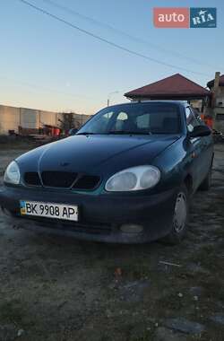 Седан Daewoo Sens 2004 в Рівному