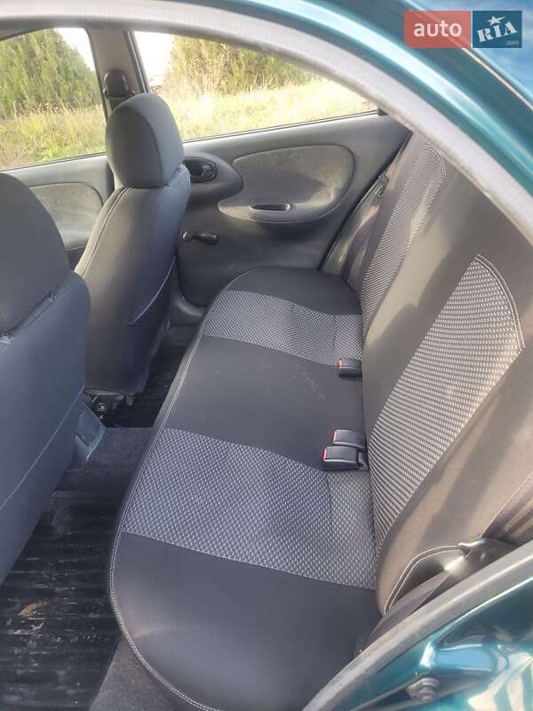 Седан Daewoo Sens 2004 в Каменском