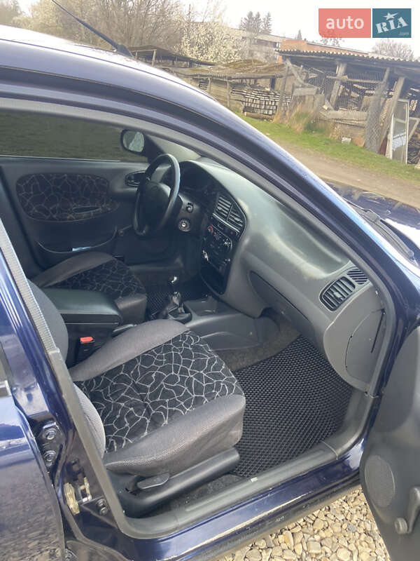 Седан Daewoo Sens 2003 в Рудки