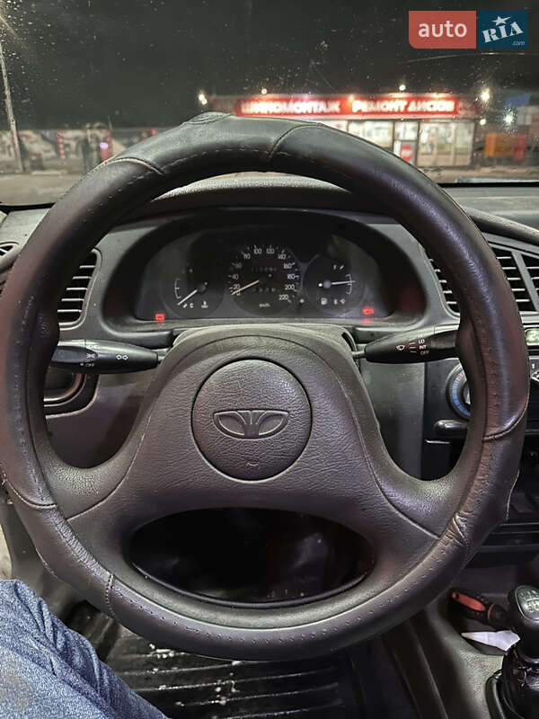 Седан Daewoo Sens 2005 в Киеве