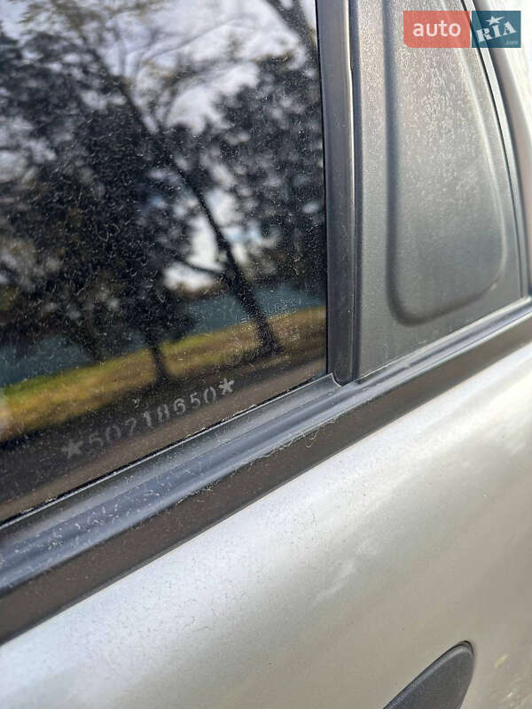 Седан Daewoo Sens 2004 в Кривому Розі