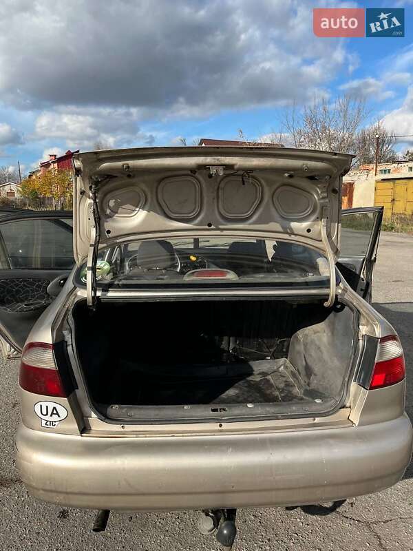 Седан Daewoo Sens 2004 в Полтаві