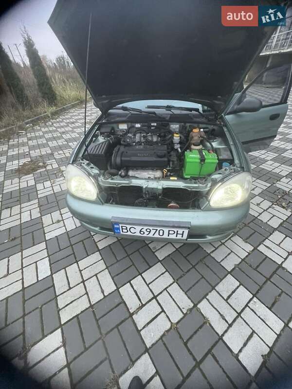 Седан Daewoo Sens 2009 в Буську