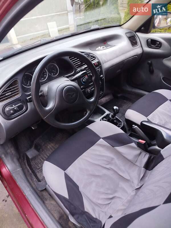 Седан Daewoo Sens 2005 в Черновцах