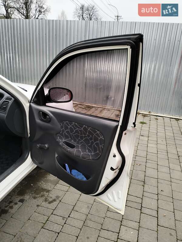 Седан Daewoo Sens 2002 в Ужгороде фото 16 Седан Daewoo Sens 2002 в Ужгороде