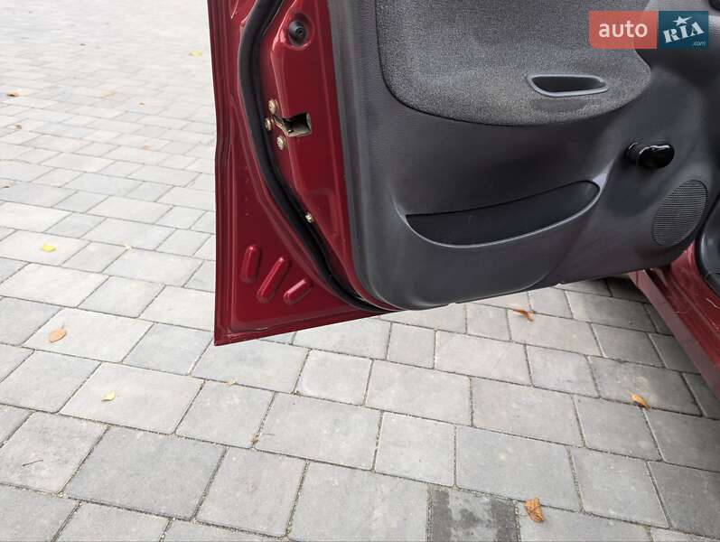 Седан Daewoo Sens 2005 в Старокостянтинові