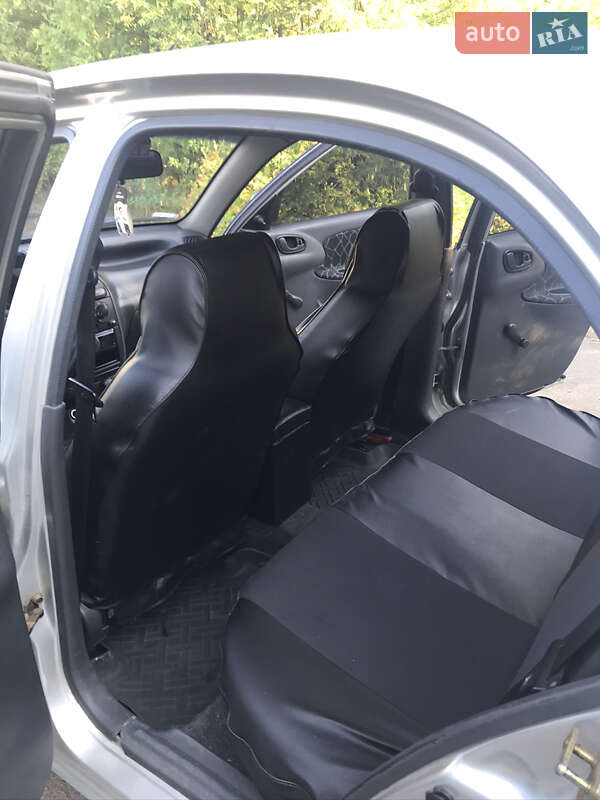 Седан Daewoo Sens 2004 в Черняхове