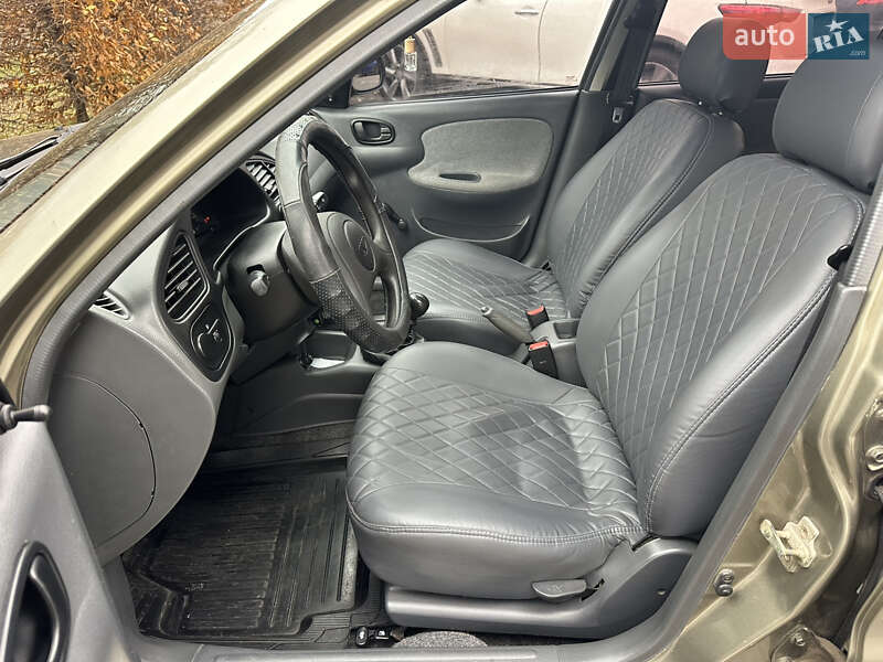 Седан Daewoo Sens 2006 в Києві