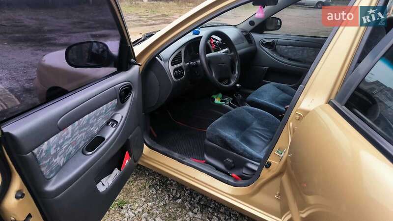 Седан Daewoo Sens 2003 в Києві